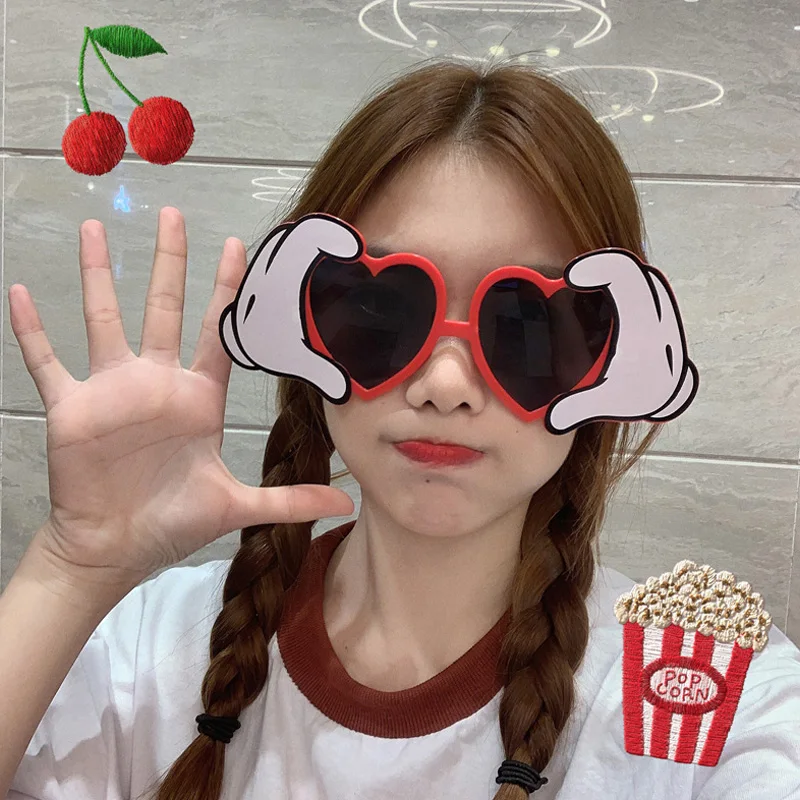 1 Pcs Funny Crazy Party Dress Glasses Sunglasses Accessories Novelty Costume Party Carnival Glasses Event Decoration Supplies
1 Pcs Funny Crazy Party Dress Glasses Sunglasses Accessories Novelty Costume Party Carnival Glasses Event Decoration Supplies