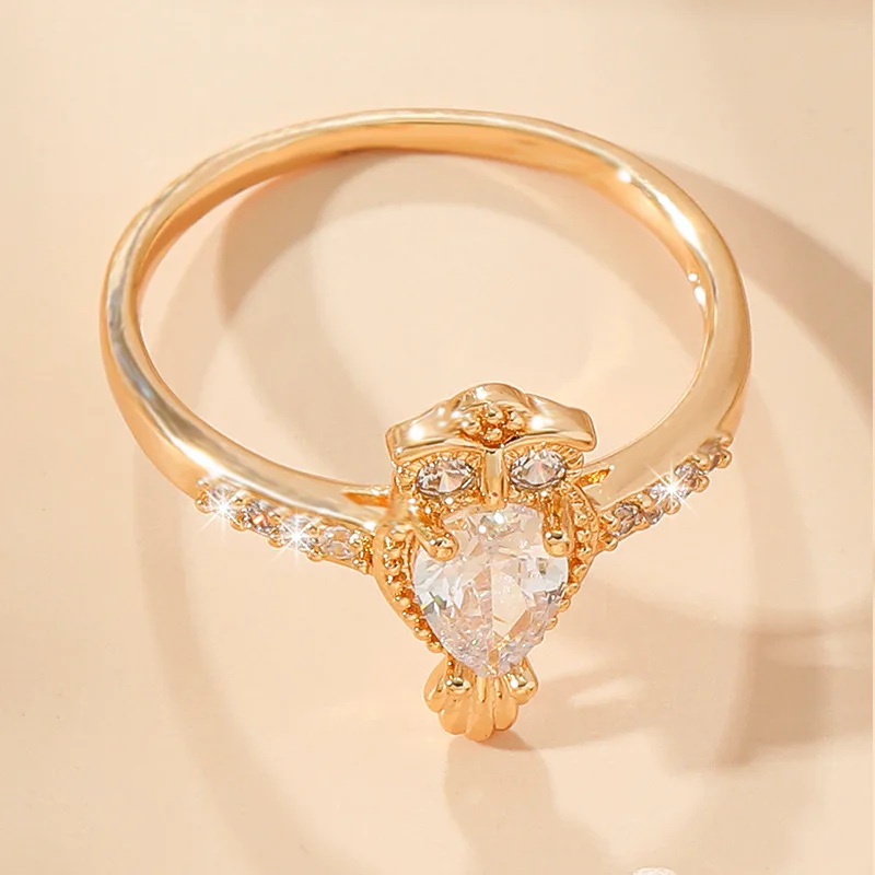 Owl micro-set zircon diamond ring stylish exaggerated trend INS style band copper plated real gold hand jewelry
Owl micro-set zircon diamond ring stylish exaggerated trend INS style band copper plated real gold hand jewelry