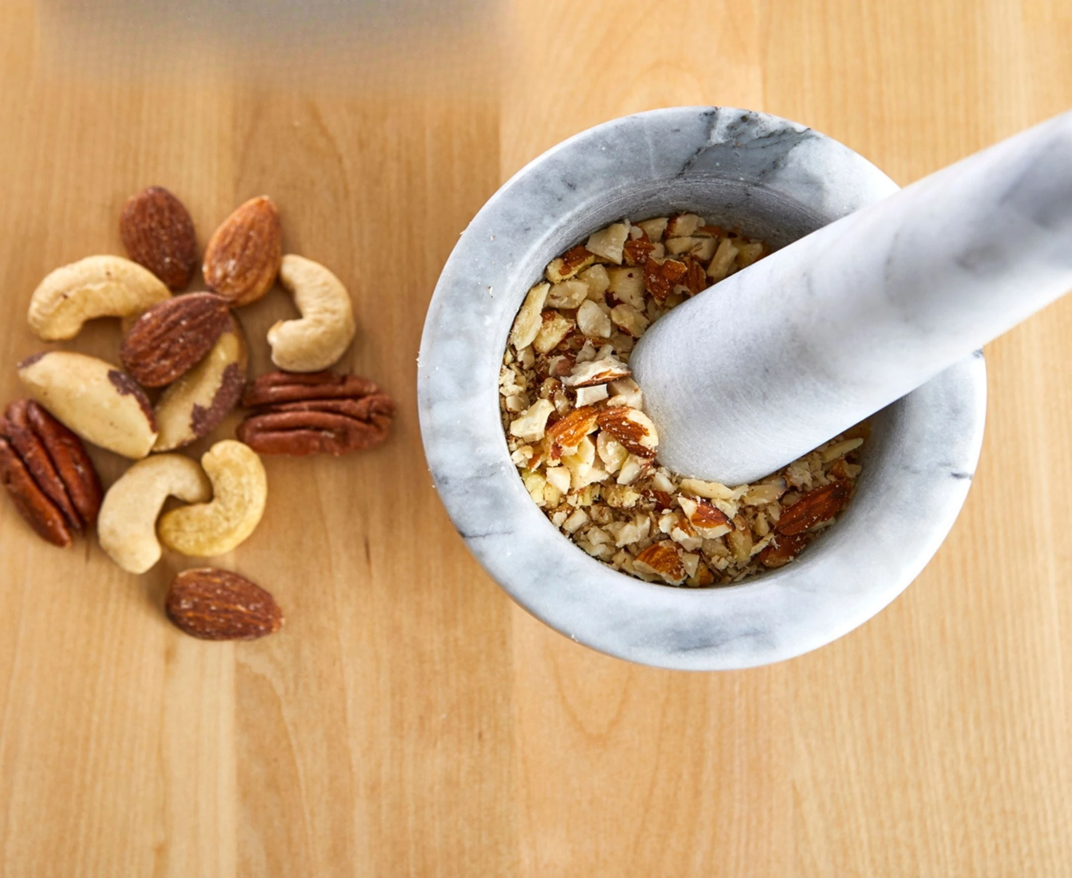 3.7 Inch Mini Marble Mortar and Pestle for Grinding and Crushing,Marble White and Gray,Kitchen Tools,Grinder Machine for Kitchen
3.7 Inch Mini Marble Mortar and Pestle for Grinding and Crushing,Marble White and Gray,Kitchen Tools,Grinder Machine for Kitchen