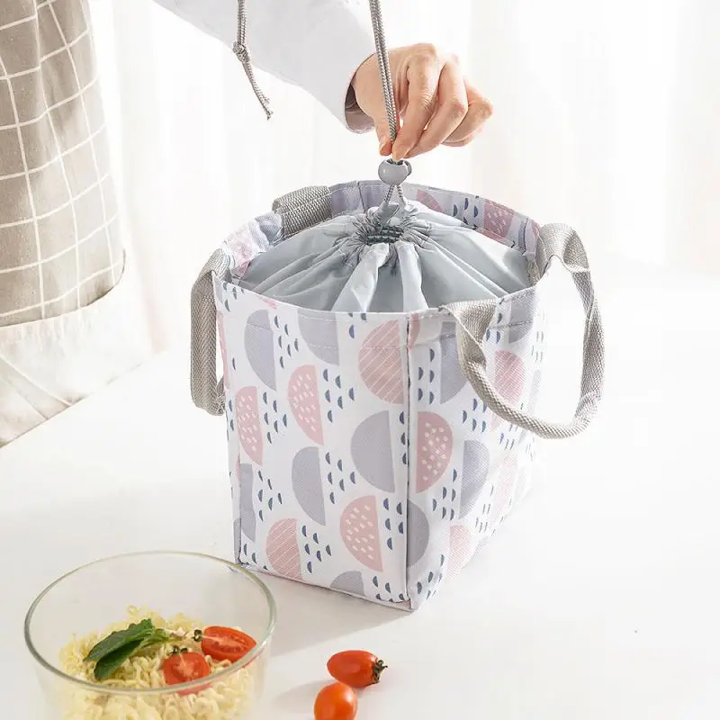 1PC Large Capacity Lunch Bag For Picnic Kids Women Travel Thermal Breakfast Organizer Insulated Waterproof Storage Bag Lunch Box
1PC Large Capacity Lunch Bag For Picnic Kids Women Travel Thermal Breakfast Organizer Insulated Waterproof Storage Bag Lunch Box