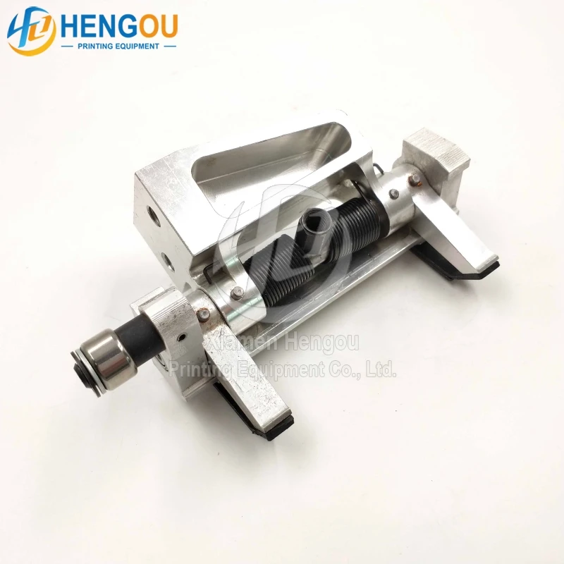 High quality 147mm stainless steel MV.019.766 42.020.030F Feed Gripper Complete Unit Assembly GTO 46 GTO52
High quality 147mm stainless steel MV.019.766 42.020.030F Feed Gripper Complete Unit Assembly GTO 46 GTO52