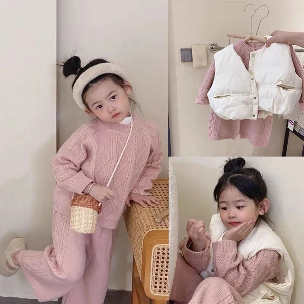 Menoea 2023 Spring And Autumn Girls' Set New Girls' Diamond Knitted Wool Top+Knitted Pants Two Piece Children's Fashion Set
Menoea 2023 Spring And Autumn Girls' Set New Girls' Diamond Knitted Wool Top+Knitted Pants Two Piece Children's Fashion Set