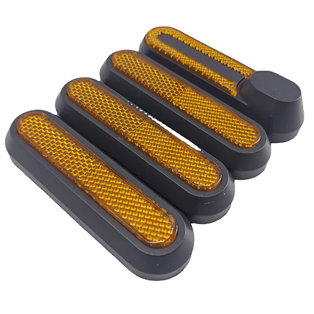 4Pcs Electric Scooter Side Wheel Cover Reflective Shell Cover With Screws For -Xiaomi M365/Pro/1S Decorative Cover Replacement
4Pcs Electric Scooter Side Wheel Cover Reflective Shell Cover With Screws For -Xiaomi M365/Pro/1S Decorative Cover Replacement