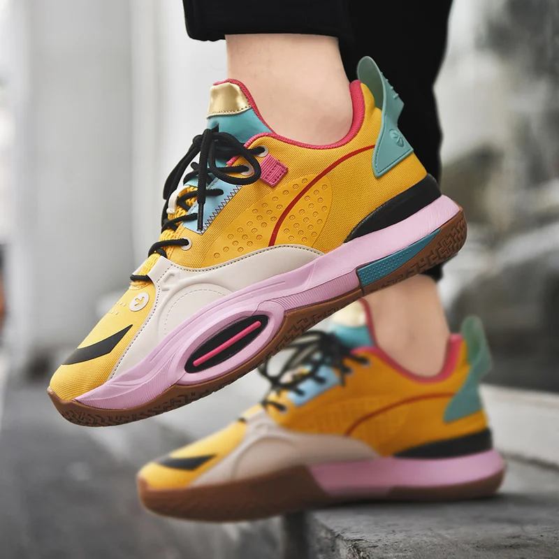 2022 high quality breathable basketball shoes men's women's sports shoes non-slip wear-resistant couple running shoes
2022 high quality breathable basketball shoes men's women's sports shoes non-slip wear-resistant couple running shoes