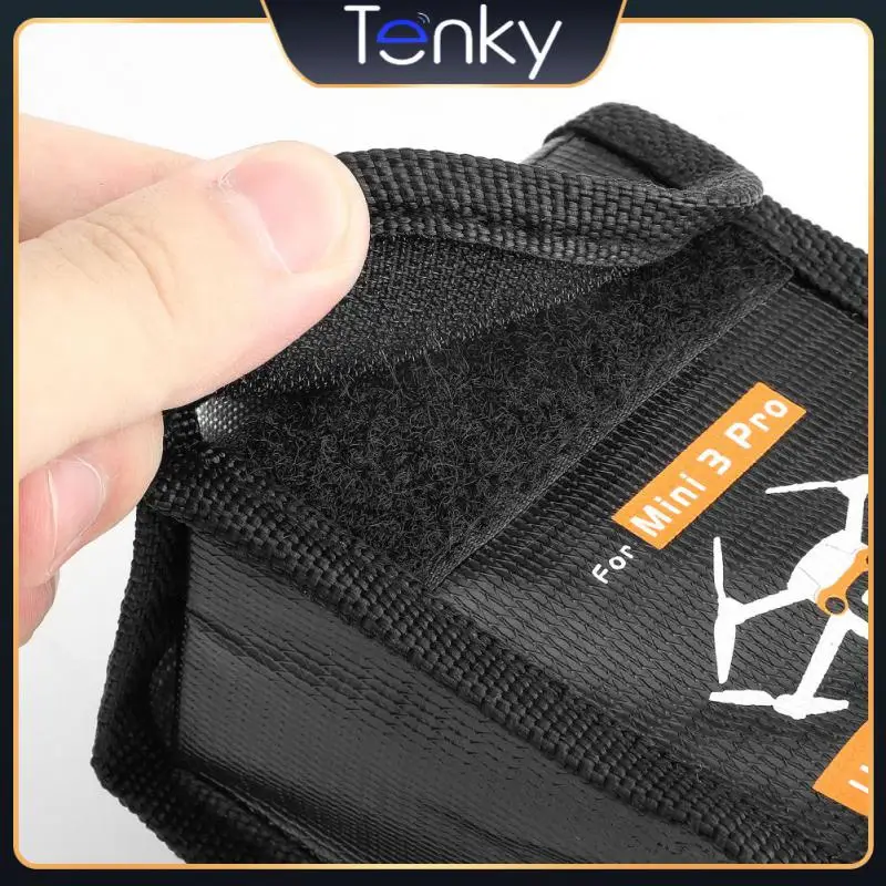 Protective Box For Dji Mini 3 Mini Battery Fireproof Case Radiation Protection Safe Storage Bag Explosion-proof
Protective Box For Dji Mini 3 Mini Battery Fireproof Case Radiation Protection Safe Storage Bag Explosion-proof