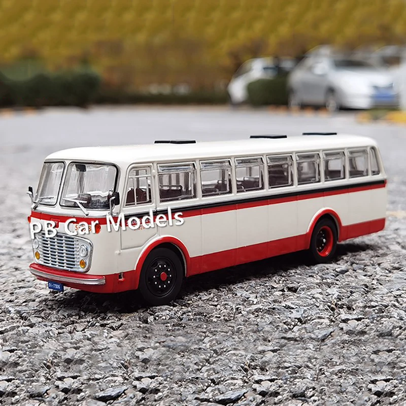 Beijing Bus 1:64 Huanghai BK651 Old Beijing Single bus Alloy Bus Model Collection
Beijing Bus 1:64 Huanghai BK651 Old Beijing Single bus Alloy Bus Model Collection