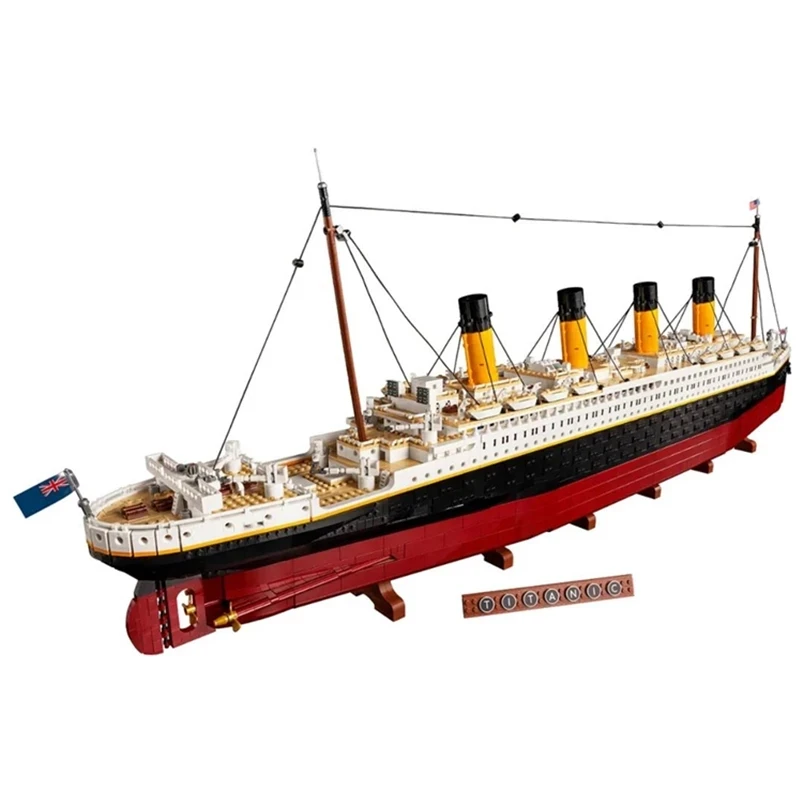9090pcs 10294 Movie Titanic Large Cruise Boat Ship Steamship Model Bricks Building Blocks Diy Toys for Children Boys Friend Gift
9090pcs 10294 Movie Titanic Large Cruise Boat Ship Steamship Model Bricks Building Blocks Diy Toys for Children Boys Friend Gift