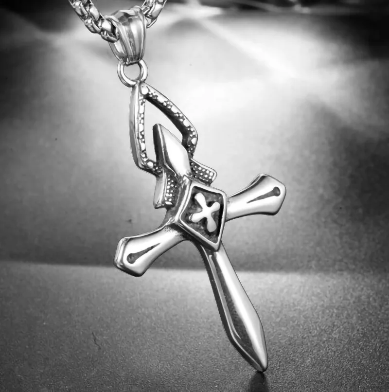 New Classic Fashion Cross Stainless Steel Necklace Pendant for Women Men Punk Party Jewelry Gift
New Classic Fashion Cross Stainless Steel Necklace Pendant for Women Men Punk Party Jewelry Gift