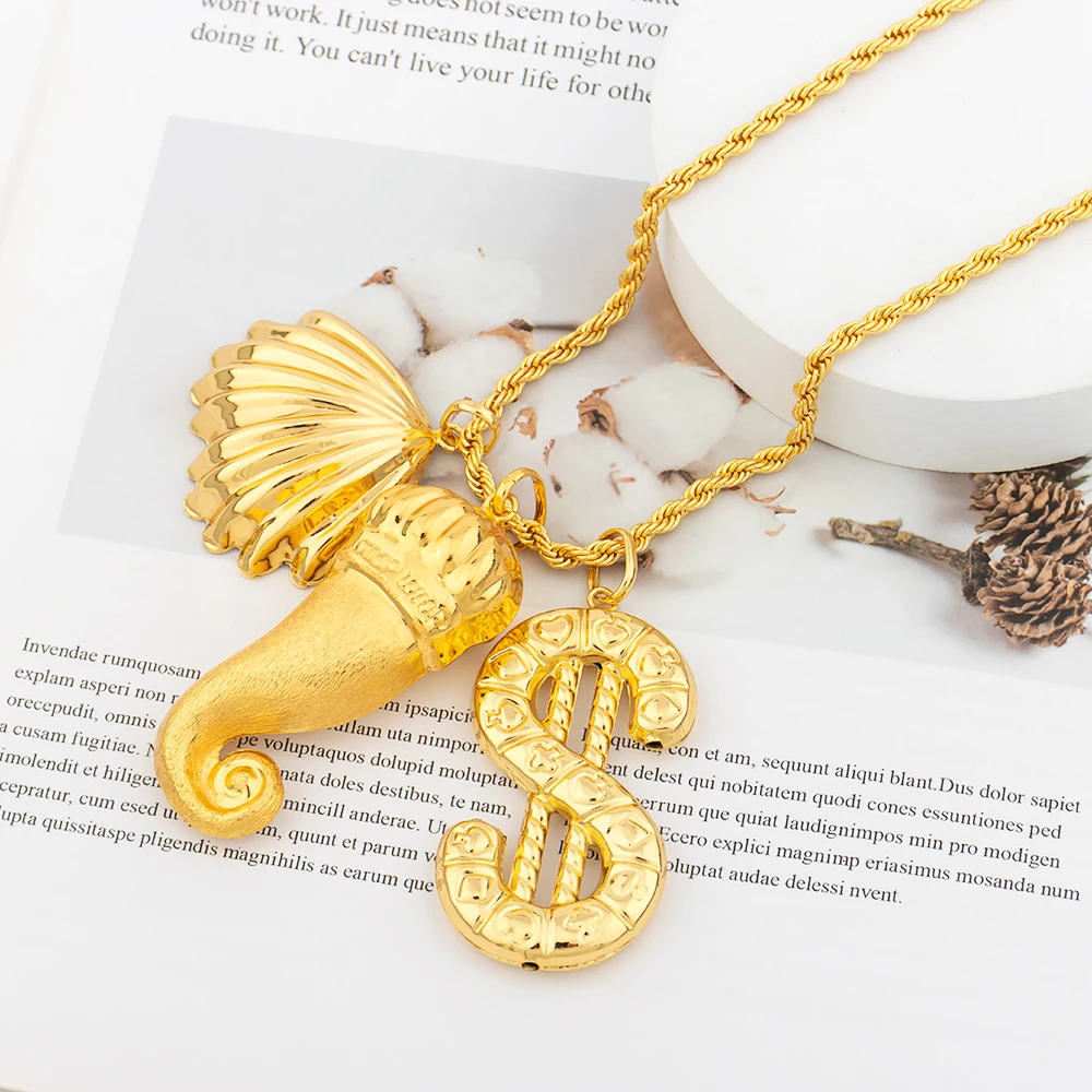 Brazilian Gold Color Necklace for Women 3 Big Pendants Design Chain Necklace Daily Wear Punk Men Long Necklace Jewelry Accessory
Brazilian Gold Color Necklace for Women 3 Big Pendants Design Chain Necklace Daily Wear Punk Men Long Necklace Jewelry Accessory