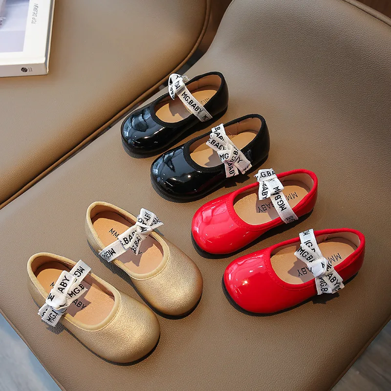 Bright Color Little Girl Shoes 2023 Spring Autumn Kids Flats Children Cute Sweet Shoes Ballet Flats Girls Shoes Red, Gold, Black
Bright Color Little Girl Shoes 2023 Spring Autumn Kids Flats Children Cute Sweet Shoes Ballet Flats Girls Shoes Red, Gold, Black