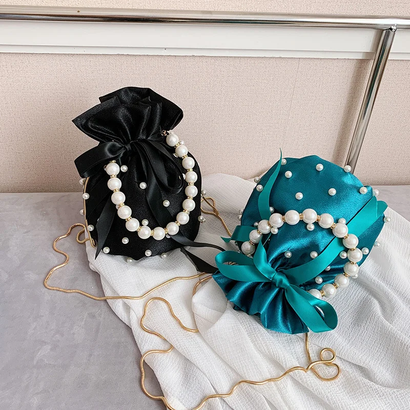Brand Shoulder Bags For Women High Quality Luxury Ladies Handbag Black Bead Pearl Imitation Silk Female Bucket Crossbody Bag 
Brand Shoulder Bags For Women High Quality Luxury Ladies Handbag Black Bead Pearl Imitation Silk Female Bucket Crossbody Bag