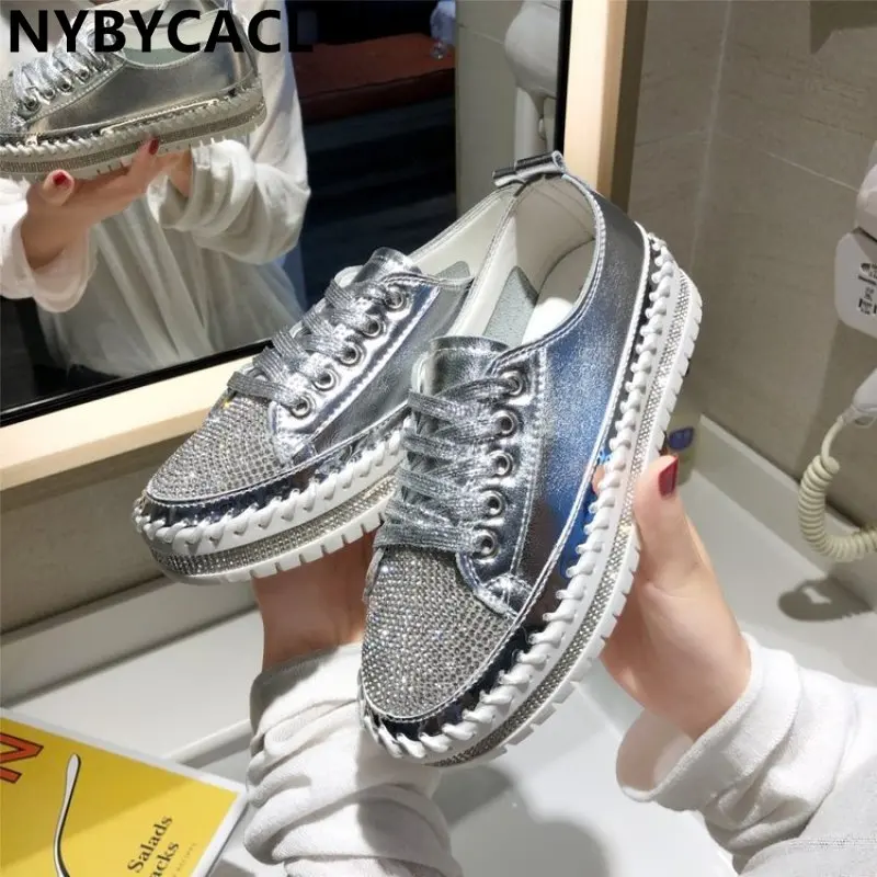 New Crystals Diamonds Women Flats Bling Flat Platform Shoes Rhinestone Ladies Round Lace-up Fashion Casual Shoes flattie platfor
New Crystals Diamonds Women Flats Bling Flat Platform Shoes Rhinestone Ladies Round Lace-up Fashion Casual Shoes flattie platfor