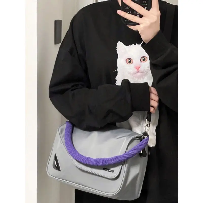 Korean Y2K Trendy Messenger Bag Fashion Vintage Office Lady Handbag 2023 Nylon Casual All Match Women Handbags Bolsas De Mujer
Korean Y2K Trendy Messenger Bag Fashion Vintage Office Lady Handbag 2023 Nylon Casual All Match Women Handbags Bolsas De Mujer