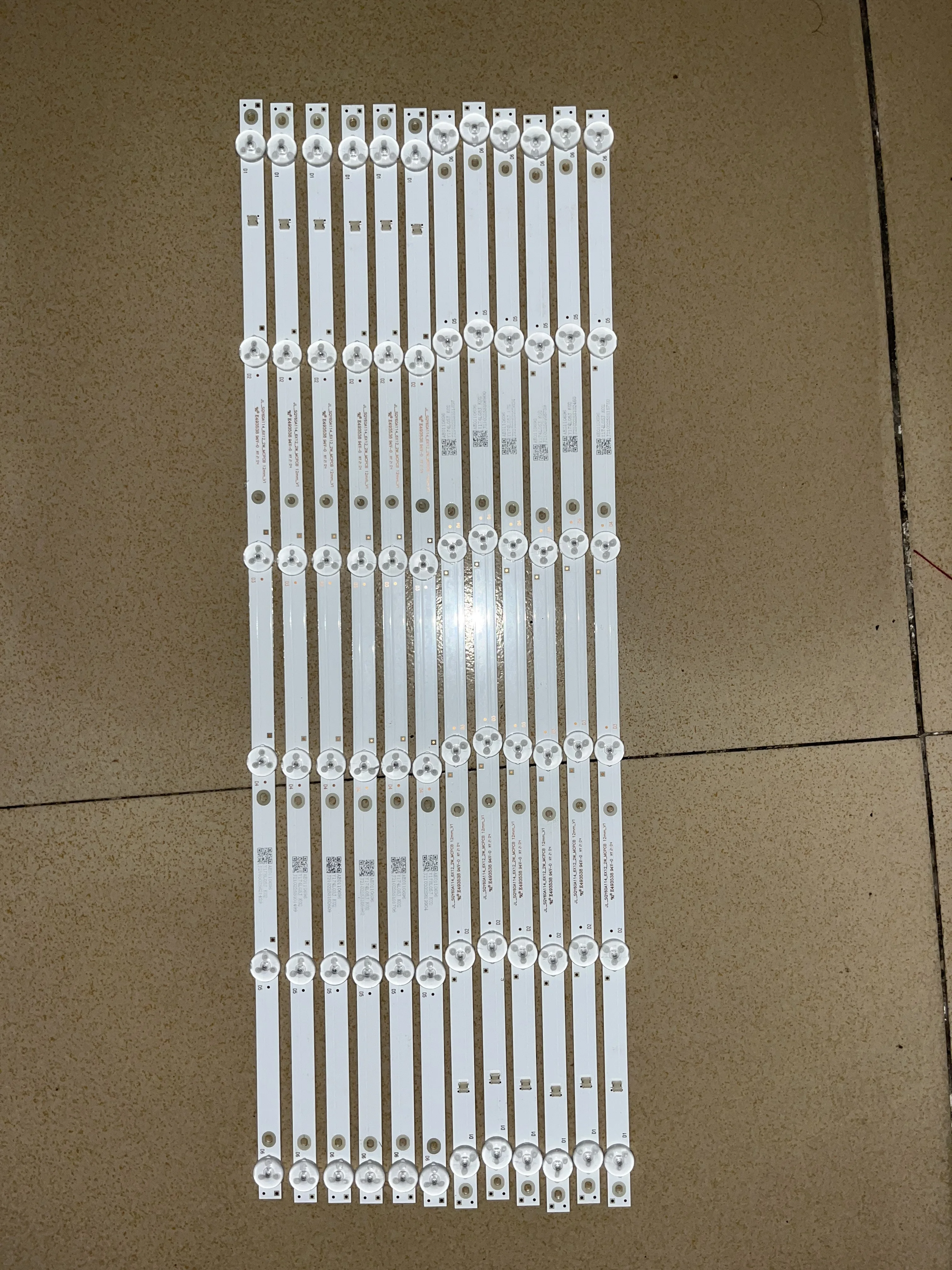 LED Backlight for RCA 60" TV: HRS_SQY60A114_6X12_2W_MCPCB / JL__SQY60A114_6X12_2W_MCPCB (Full Set of 12 Strips ) AE0110511 /AE
LED Backlight for RCA 60" TV: HRS_SQY60A114_6X12_2W_MCPCB / JL__SQY60A114_6X12_2W_MCPCB (Full Set of 12 Strips ) AE0110511 /AE