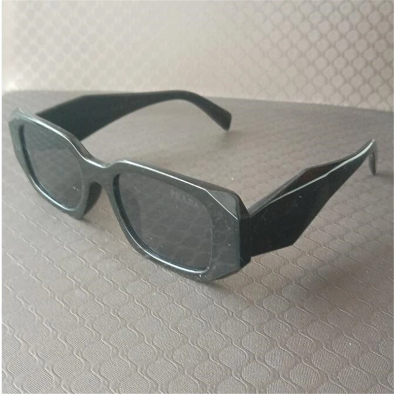 New Black UV Sunglasses Wholesale Luxury brand sunshade glasses starting from 10 pieces
New Black UV Sunglasses Wholesale Luxury brand sunshade glasses starting from 10 pieces