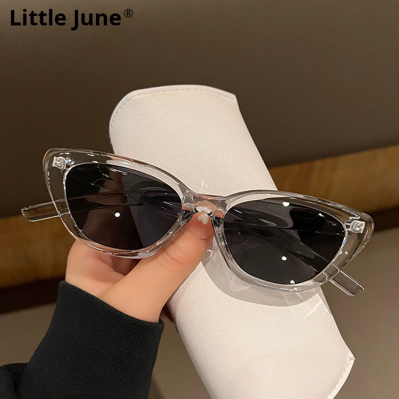 Trending Small Cat Eye Frame Sunglasses Women Transparent Orange Red Shades UV400 Fashion Designer Sexy Ladies Eyewear
Trending Small Cat Eye Frame Sunglasses Women Transparent Orange Red Shades UV400 Fashion Designer Sexy Ladies Eyewear