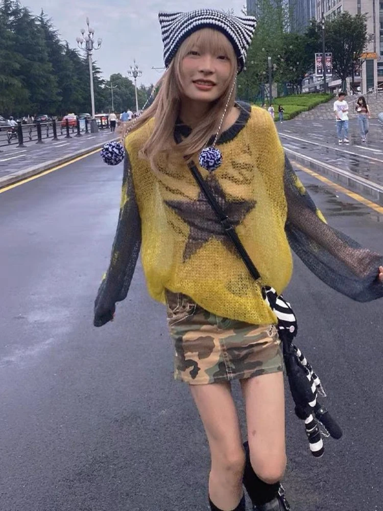 Contrast Color Star Print Y2k Pullovers Shoulder Out Fashion Casual Loose Knitted Tops Streetwear Harajuku Punk Gothic Clothes 
Contrast Color Star Print Y2k Pullovers Shoulder Out Fashion Casual Loose Knitted Tops Streetwear Harajuku Punk Gothic Clothes