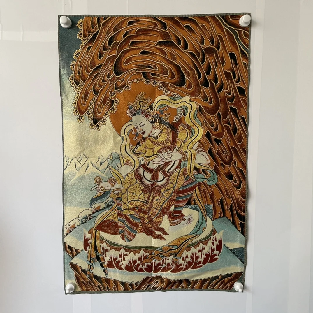 35" Thangka embroidery Tibetan Buddhism silk embroidery buddha mother Vajra lecture worship buddha Thangka hanging screen
35" Thangka embroidery Tibetan Buddhism silk embroidery buddha mother Vajra lecture worship buddha Thangka hanging screen
