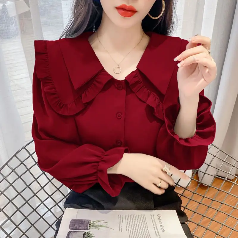 Fashion Peter Pan Collar Button Ruffles Chiffon Shirt Female Clothing 2023 Autumn New Oversized Casual Tops Loose Sweet Blouse
Fashion Peter Pan Collar Button Ruffles Chiffon Shirt Female Clothing 2023 Autumn New Oversized Casual Tops Loose Sweet Blouse