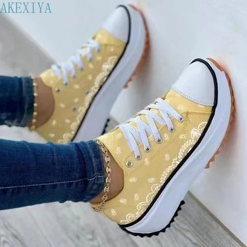 Low-top Women Single Shoes Thick-soled Candy Color Flats Female Canvas Shoes 2022 Spring Summer Platform Large Size Lady Sneaker
Low-top Women Single Shoes Thick-soled Candy Color Flats Female Canvas Shoes 2022 Spring Summer Platform Large Size Lady Sneaker