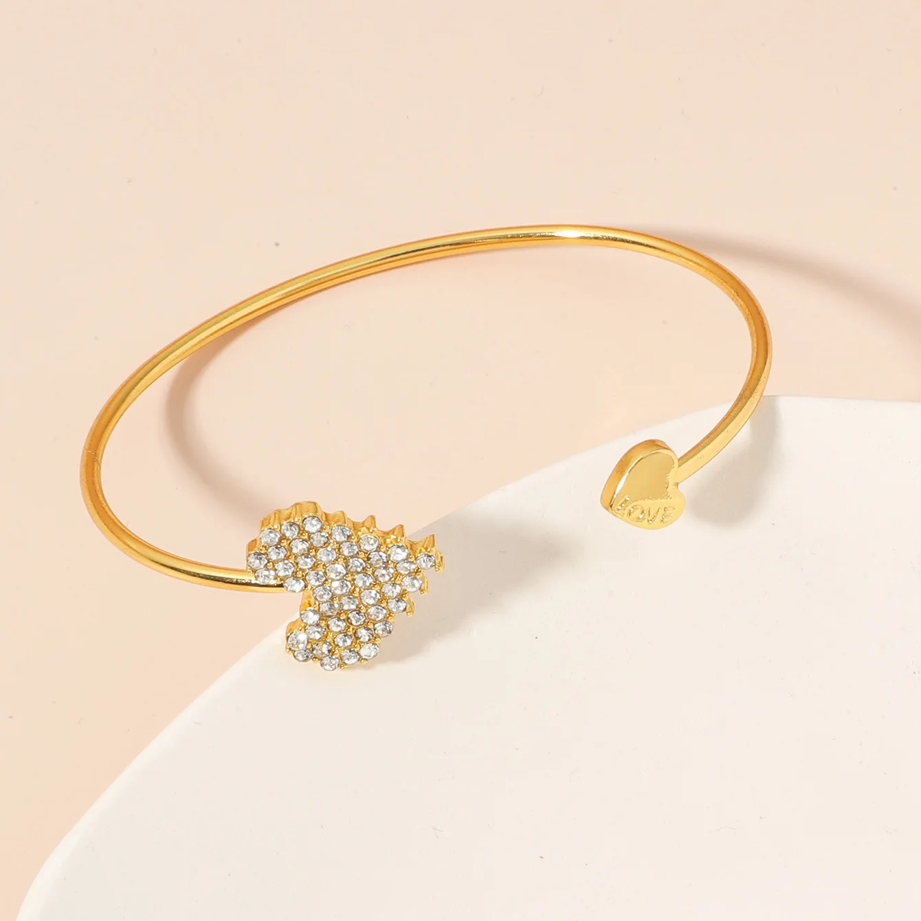 Crystal Heart Bracelet Bangles Gold Color Bracelets & Bangles Fashion Simple Bracelets For Women Jewelry Girlfriend Gift O1426
Crystal Heart Bracelet Bangles Gold Color Bracelets & Bangles Fashion Simple Bracelets For Women Jewelry Girlfriend Gift O1426