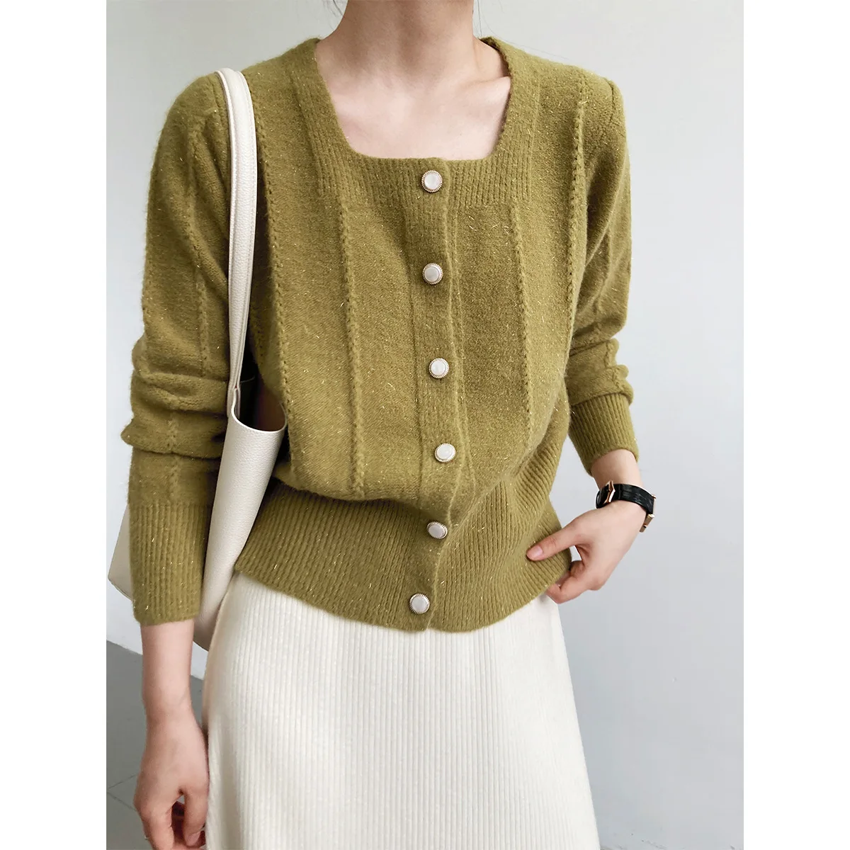 Women Clothing 2022 Autumn Winter New Fashionable Square Collar Knit Top Bright Silk Soft Waxy Simple Casual Sweater Coat Women
Women Clothing 2022 Autumn Winter New Fashionable Square Collar Knit Top Bright Silk Soft Waxy Simple Casual Sweater Coat Women