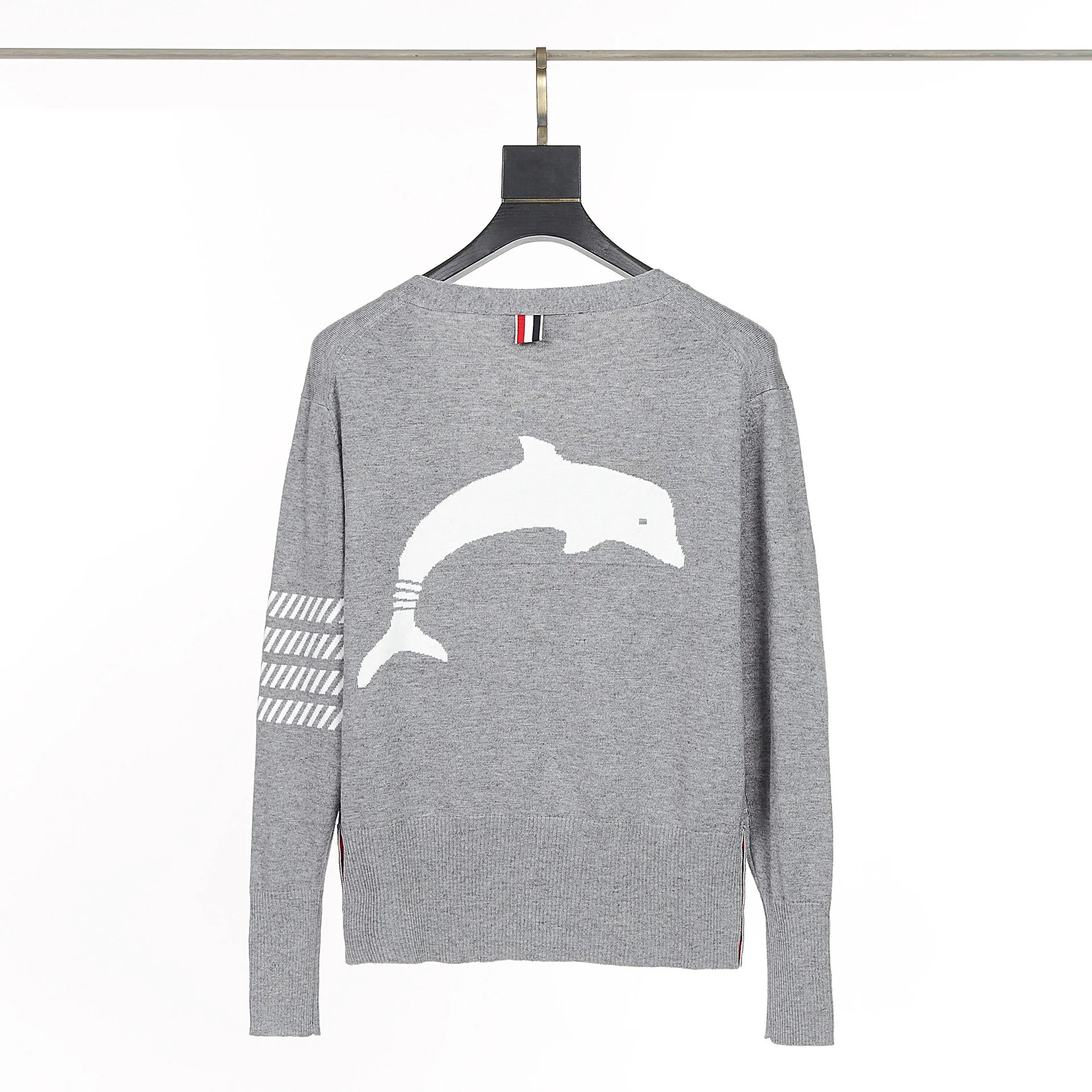 Men Cardigan Wool V-Neck Animal tb Striped Long Sleeve Cotton Sweater Cartoon Jacket Women Outerwear High Quality Coup
Men Cardigan Wool V-Neck Animal tb Striped Long Sleeve Cotton Sweater Cartoon Jacket Women Outerwear High Quality Coup