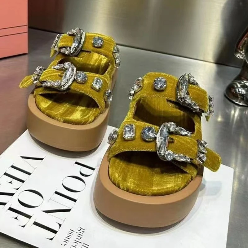 Women Crystal Slippers Platform Flip Flops Summer Sandals Flats Shoes 2023 New Fashion Slingback Beach Shoes Dress Mujer Slides
Women Crystal Slippers Platform Flip Flops Summer Sandals Flats Shoes 2023 New Fashion Slingback Beach Shoes Dress Mujer Slides