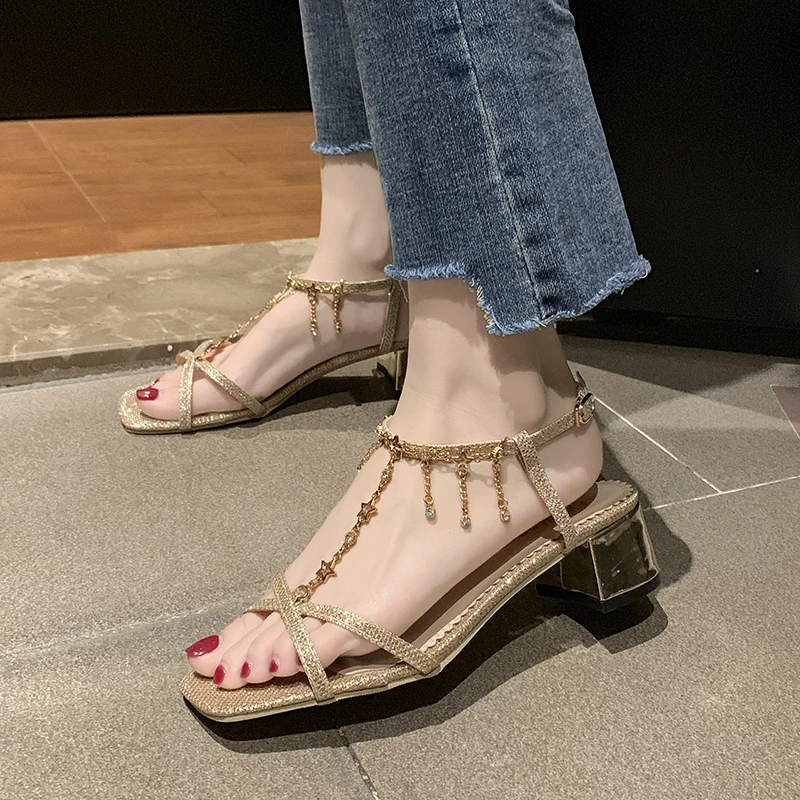 5 cm Sweet Fashion Sandals Women 2022 Summer New Medium Heels Ladies Square Heel Anklets Sandals Outdoor Open Toe Shoes Gold
5 cm Sweet Fashion Sandals Women 2022 Summer New Medium Heels Ladies Square Heel Anklets Sandals Outdoor Open Toe Shoes Gold