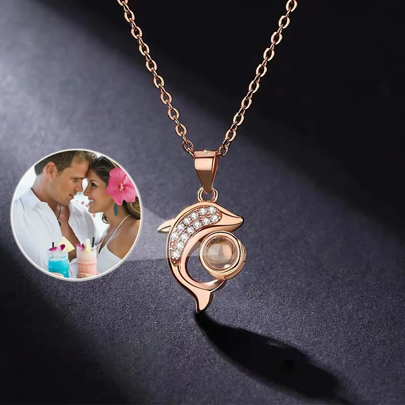 Customized Dolphin Shape Projection Necklace Customized Celebrity Star Anime Photo Lover Memorial Gift Mother's Day Gift
Customized Dolphin Shape Projection Necklace Customized Celebrity Star Anime Photo Lover Memorial Gift Mother's Day Gift