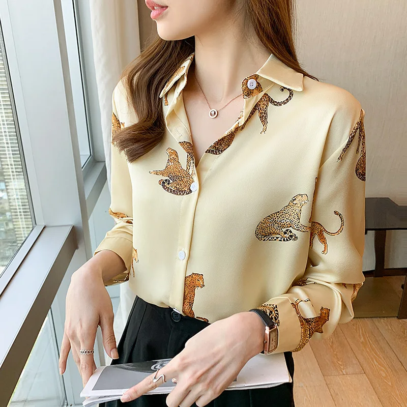 Shirt Women 2022 Spring Autumn Long Sleeve Blouse Blended Casual Printing Turn-down Collar Ladies Tops European Fashion Shirt
Shirt Women 2022 Spring Autumn Long Sleeve Blouse Blended Casual Printing Turn-down Collar Ladies Tops European Fashion Shirt