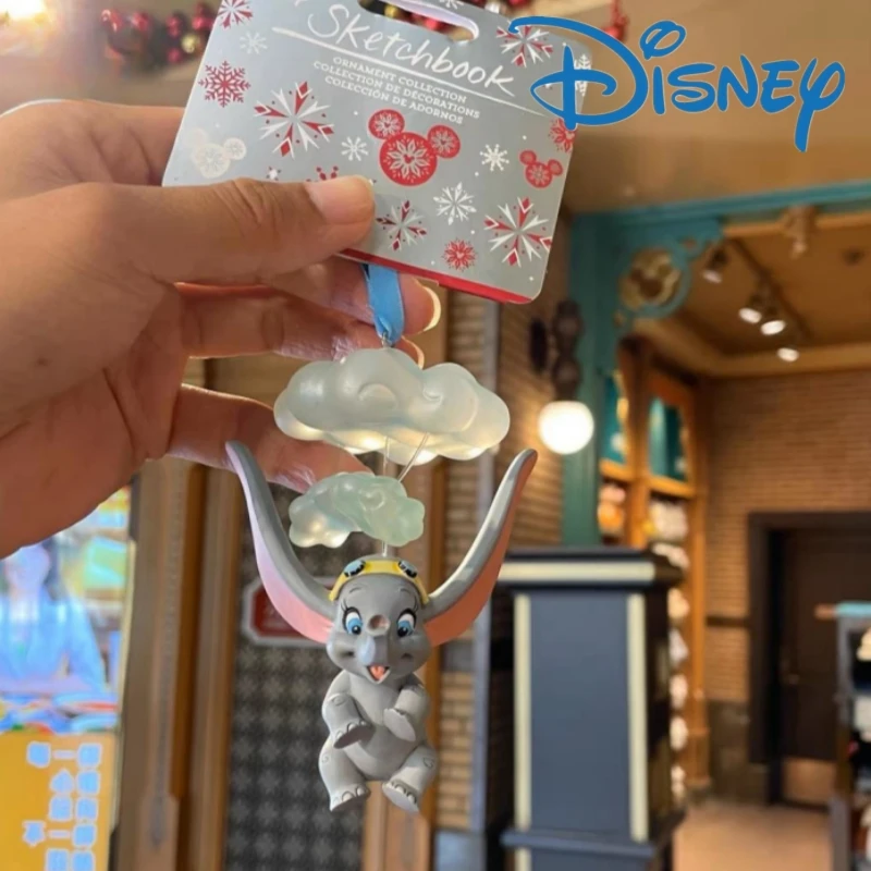 Рождественская подвеска из мультфильма «Микки и вини»
Рождественская подвеска из мультфильма «Микки и вини»