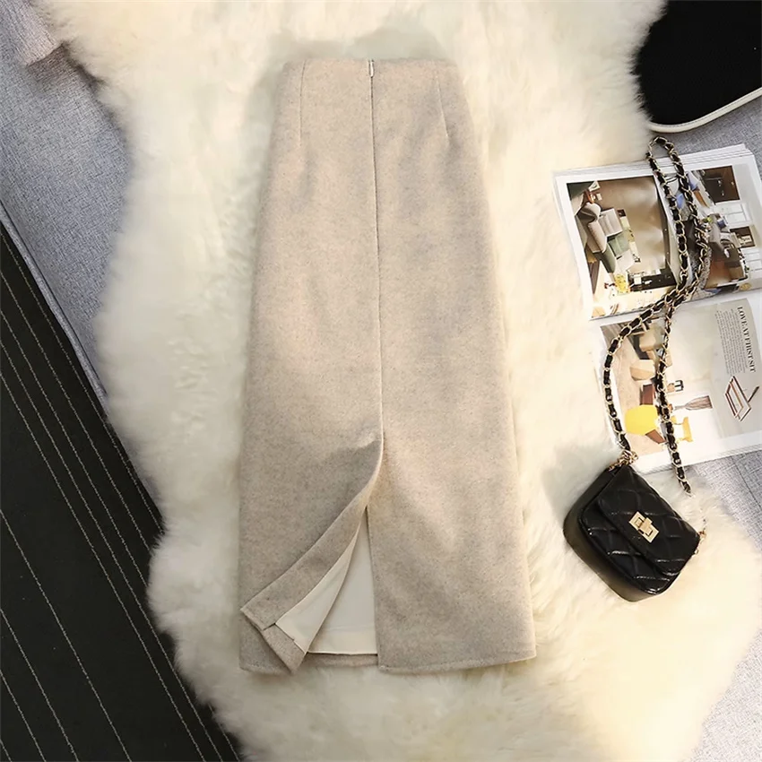 Gowyimmes Autumn Winter Elegant Slim Women Woolen Skirt Office Lady High Waist Skirts Female A-line Skirt Mini Bottomings PD1661
Gowyimmes Autumn Winter Elegant Slim Women Woolen Skirt Office Lady High Waist Skirts Female A-line Skirt Mini Bottomings PD1661