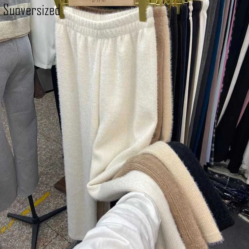 Autumn Mink Fleece Knitted Wide Leg Pants High Waist Thicken Oversized 5xl Casual Straight Pantalones Solid Elegant Trousers
Autumn Mink Fleece Knitted Wide Leg Pants High Waist Thicken Oversized 5xl Casual Straight Pantalones Solid Elegant Trousers