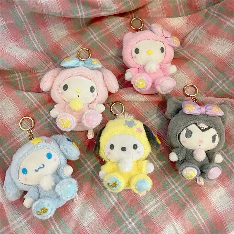 15-23 см Sanrio мультфильм Kuromi Hello Kitty My Melody Cinnamoroll мягкие набивные куклы Плюшевый школьный рюкзак маленькое украшение для девочки подарок
15-23 см Sanrio мультфильм Kuromi Hello Kitty My Melody Cinnamoroll мягкие набивные куклы Плюшевый школьный рюкзак маленькое украшение для девочки подарок