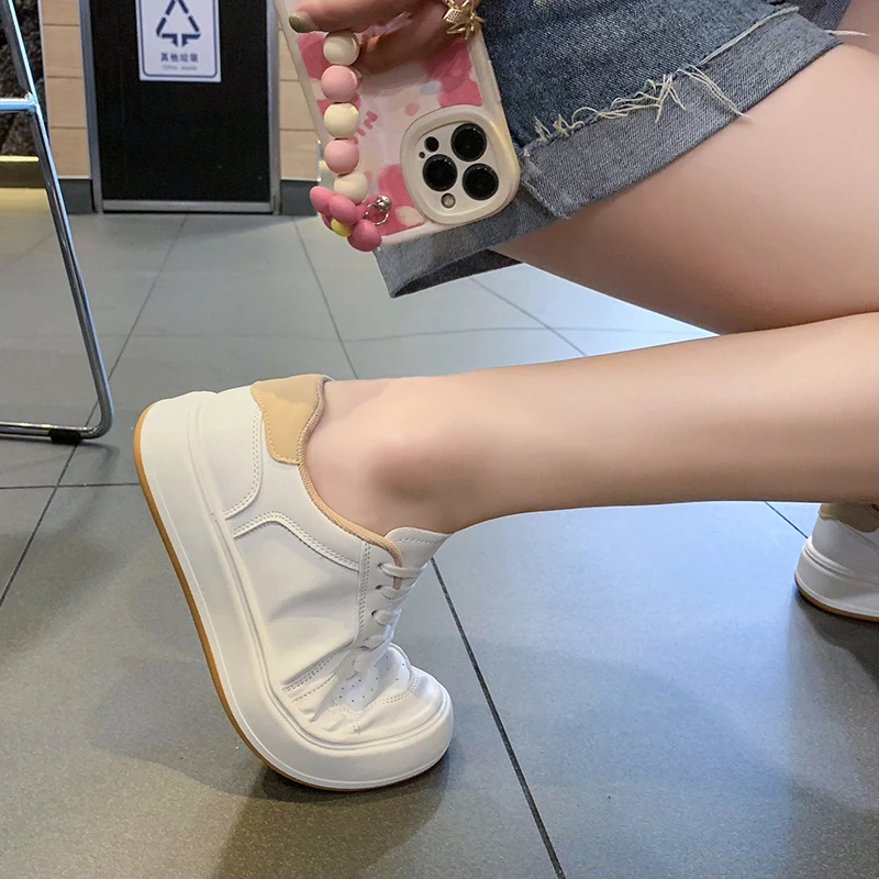 2022 Fashion Sports Shoes Women's PU Leather Shoes Casual Women's White Shoes Lace Up Women's Shoes Thick Sole
2022 Fashion Sports Shoes Women's PU Leather Shoes Casual Women's White Shoes Lace Up Women's Shoes Thick Sole