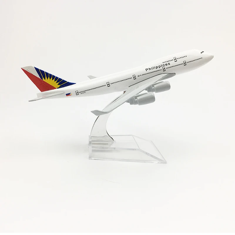 Масштаб 1:400, 16 см, авиалиния Филиппины, Боинг 747, имитация пассажирского реактивного сплава, литой под давлением статический кулон, строительный подарок
Масштаб 1:400, 16 см, авиалиния Филиппины, Боинг 747, имитация пассажирского реактивного сплава, литой под давлением статический кулон, строительный подарок