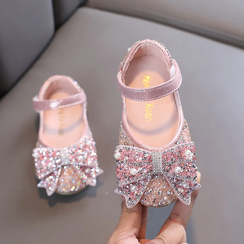 flat shoes for children Princess mary janes shoes Rhinestones Bow 2023 Girls Party Shoes Children Sequins Flat Heels shoes
flat shoes for children Princess mary janes shoes Rhinestones Bow 2023 Girls Party Shoes Children Sequins Flat Heels shoes