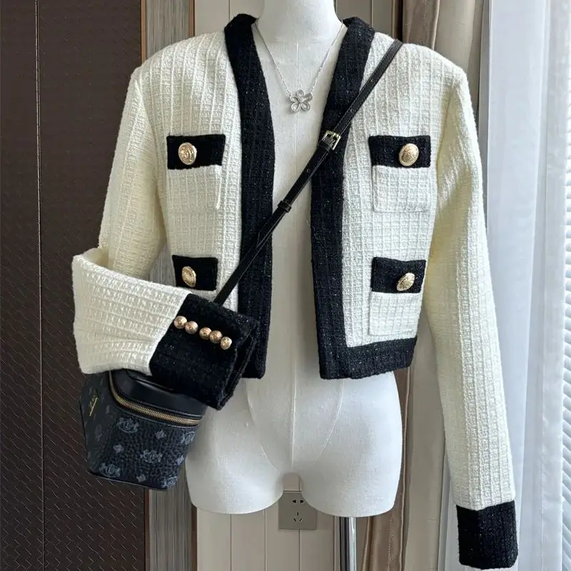 Small Fragrance Tweed Jacket Women Golden Buttons Elegant Blazer Coat Patchwork Office Long Sleeve Short Outwear Autumn New Q605
Small Fragrance Tweed Jacket Women Golden Buttons Elegant Blazer Coat Patchwork Office Long Sleeve Short Outwear Autumn New Q605