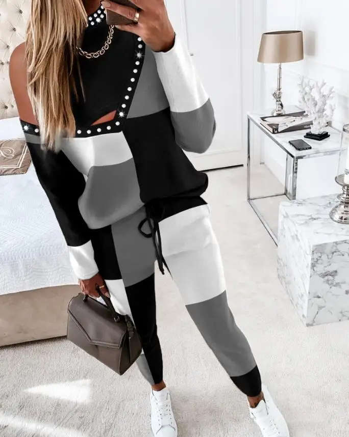 Spring New Women's Two Piece Fashion Color Contrast Rhinestone Cold Shoulder Sweatshirt and Pants Set Casual Street Dress
Spring New Women's Two Piece Fashion Color Contrast Rhinestone Cold Shoulder Sweatshirt and Pants Set Casual Street Dress