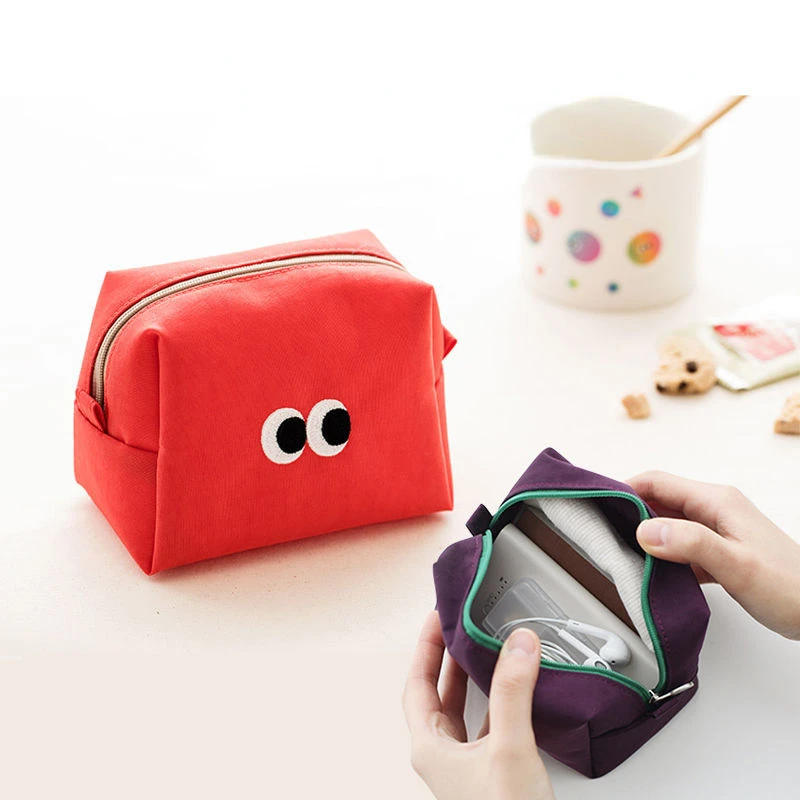 Creative Cute Big Eyes Cosmetic Bag Travel Portable Waterproof Makeup Case Make Up Organizer Lagrge Capacity Storage Bag Pouch
Creative Cute Big Eyes Cosmetic Bag Travel Portable Waterproof Makeup Case Make Up Organizer Lagrge Capacity Storage Bag Pouch