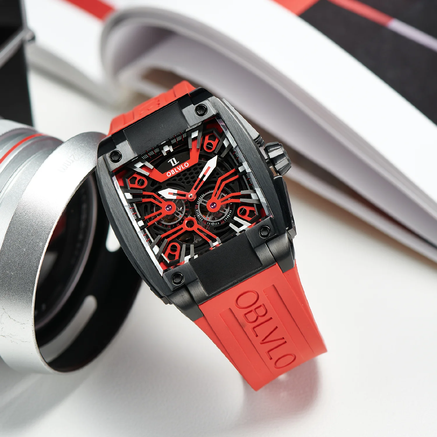 OBLVLO 2022 Luxury Men Automatic Mechanical Watch Super Luminous Skeleton Stainless Steel Bezel Orange Rubber Strap Glass GM
OBLVLO 2022 Luxury Men Automatic Mechanical Watch Super Luminous Skeleton Stainless Steel Bezel Orange Rubber Strap Glass GM