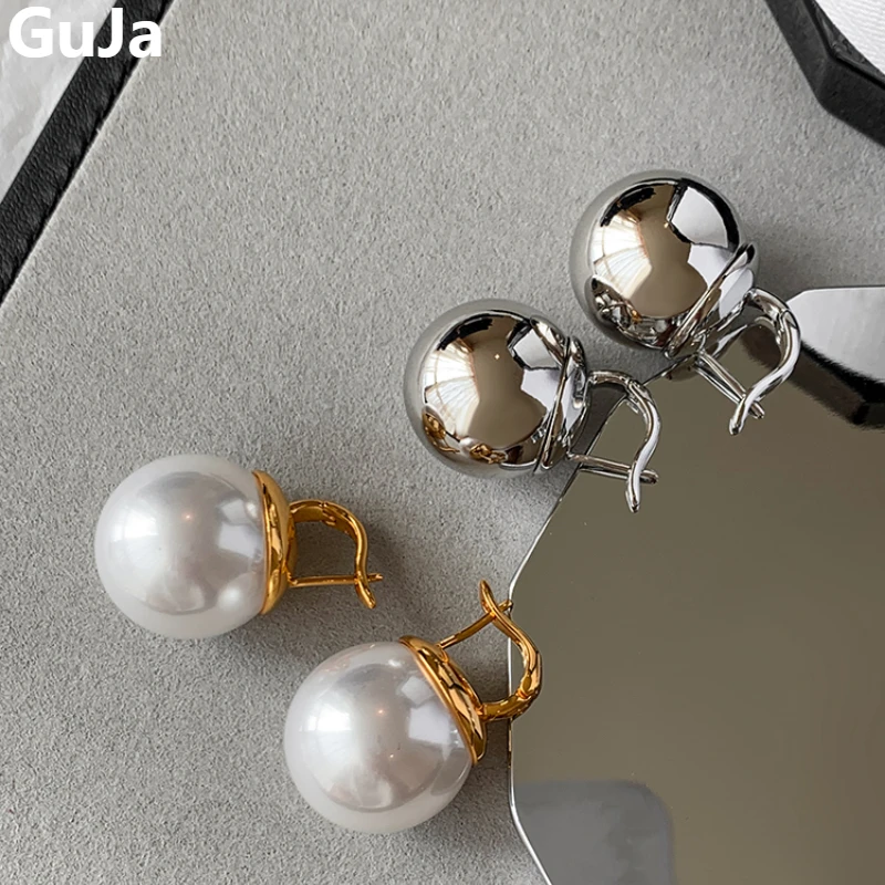 Modern Jewelry Elegant Temperament Silver Color Ball High Quality Simulated Pearl Earrings For Women Girl Party Wedding Gift
Modern Jewelry Elegant Temperament Silver Color Ball High Quality Simulated Pearl Earrings For Women Girl Party Wedding Gift