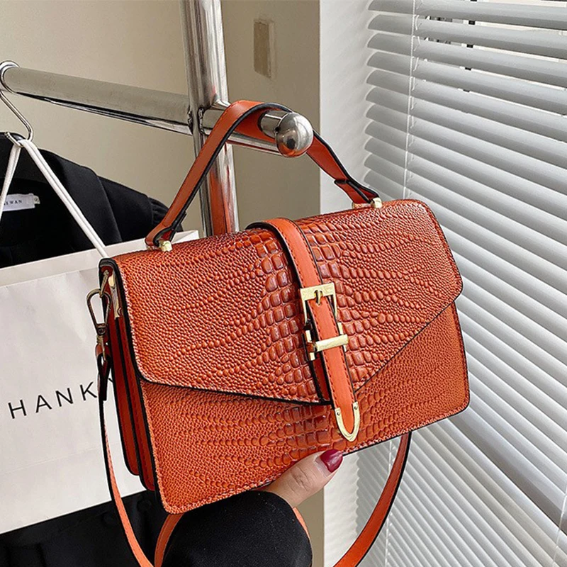 Сумка на цепочке, маленькие сумки через плечо для женщин 2023, роскошная брендовая кожаная сумка на плечо, женские модные трендовые дизайнерс...
Сумка на цепочке, маленькие сумки через плечо для женщин 2023, роскошная брендовая кожаная сумка на плечо, женские модные трендовые дизайнерс...