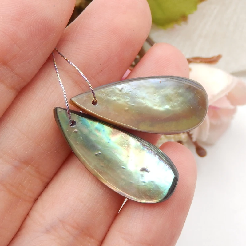Semi-precious stones Natural Abalone Shell Carved Earring Bead,Fashion Earring Jewelry25x11x3mm3.4g
Semi-precious stones Natural Abalone Shell Carved Earring Bead,Fashion Earring Jewelry25x11x3mm3.4g