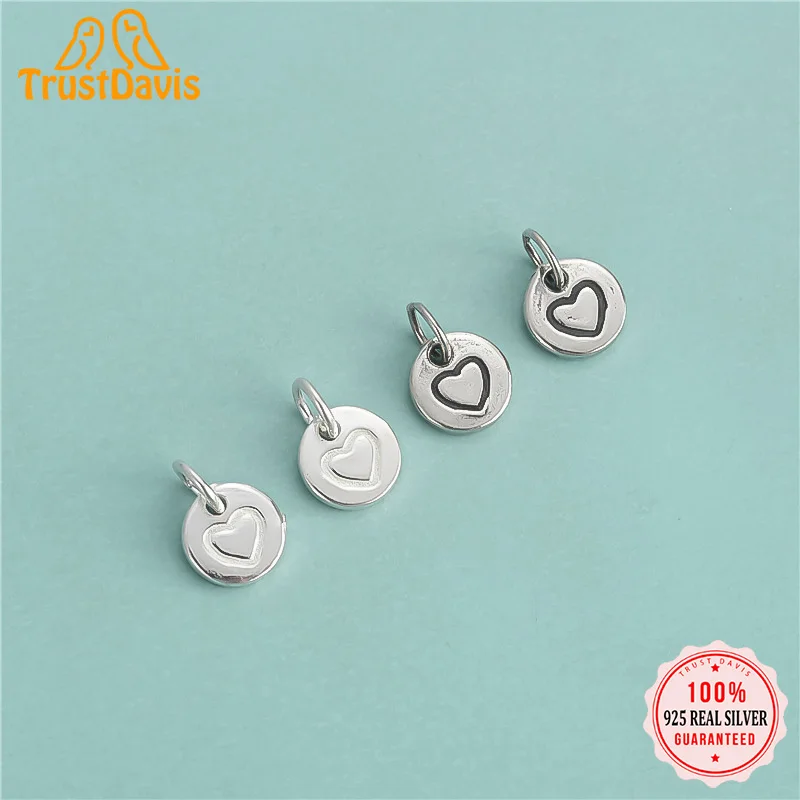 TrustDavis Настоящее серебро 925 пробы любовь маленькая круглая открытка кулон ручной работы DIY ожерелье браслет аксессуары ювелирные изделия DZ713
TrustDavis Настоящее серебро 925 пробы любовь маленькая круглая открытка кулон ручной работы DIY ожерелье браслет аксессуары ювелирные изделия DZ713
