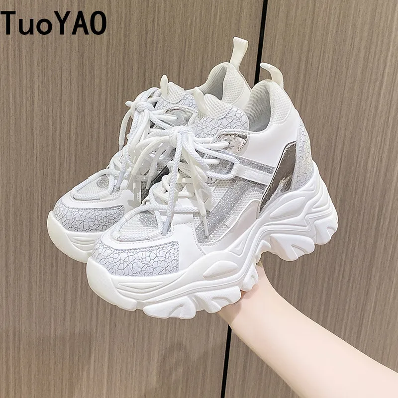 Women's Bling Chunky Sneakers Breathable Platform Sports Shoes 9CM Woman Lace Up Thick Bottom Casual Shoes 2022 Zapatillas Mujer
Women's Bling Chunky Sneakers Breathable Platform Sports Shoes 9CM Woman Lace Up Thick Bottom Casual Shoes 2022 Zapatillas Mujer