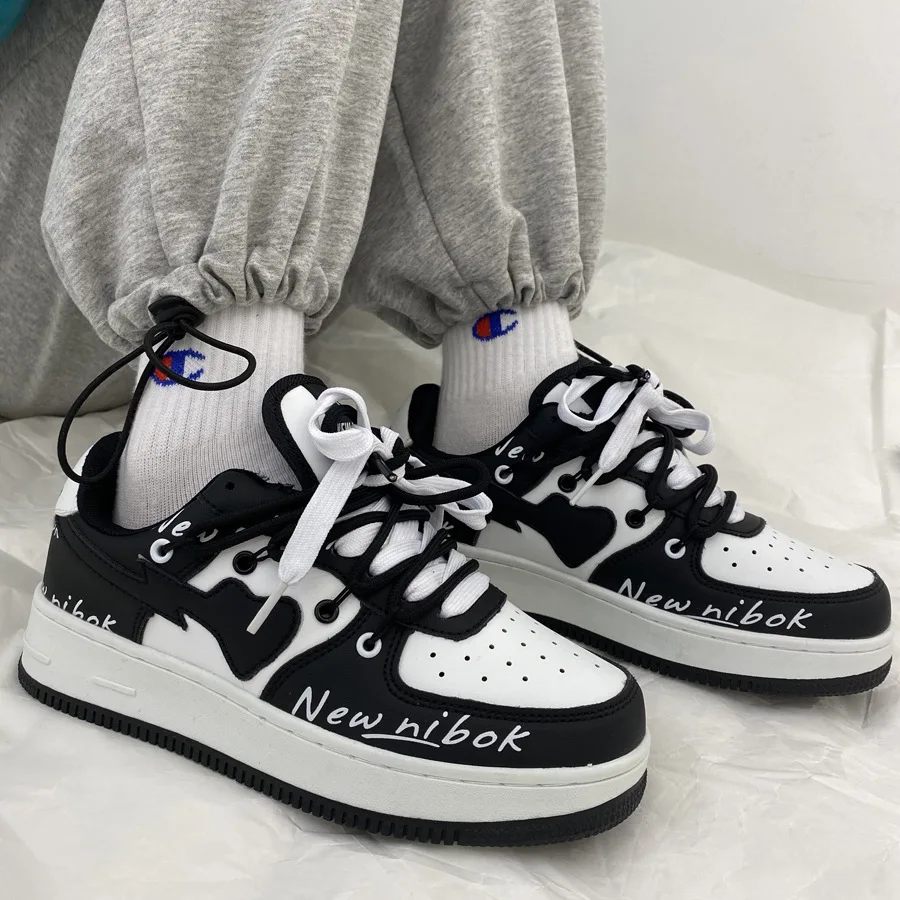 Brand Lace Up Women Sneakers Zapatillas Mujer Light Flat Shoes Ladies Outdoor Casual Color Matching Luxury Vulcanize Shoes Women
Brand Lace Up Women Sneakers Zapatillas Mujer Light Flat Shoes Ladies Outdoor Casual Color Matching Luxury Vulcanize Shoes Women