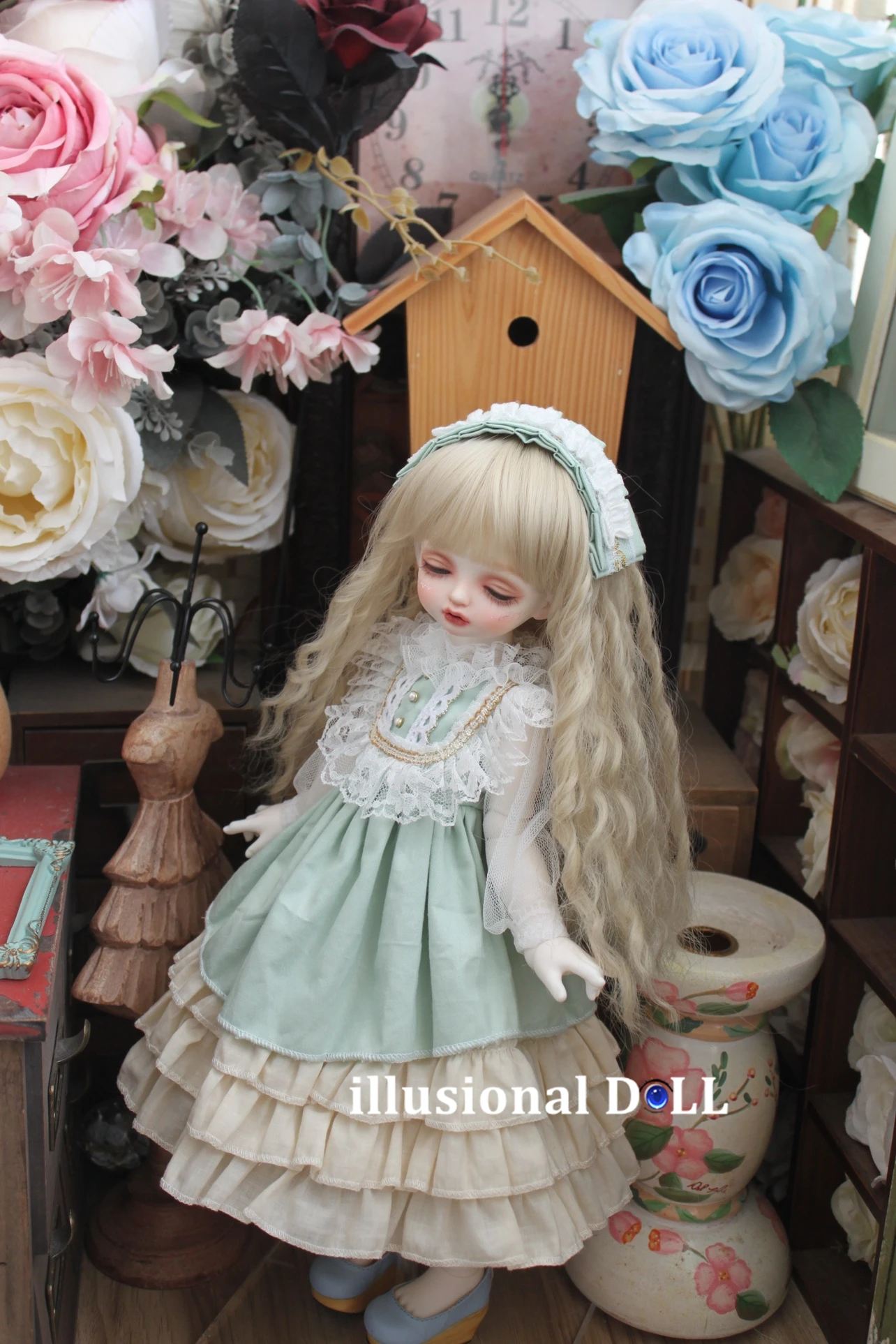 1/3 1/4 1/6 BJD Doll cloths lolita dress 4 6 point 1/6 slim bjd doll dress suit for toy Accessories
1/3 1/4 1/6 BJD Doll cloths lolita dress 4 6 point 1/6 slim bjd doll dress suit for toy Accessories