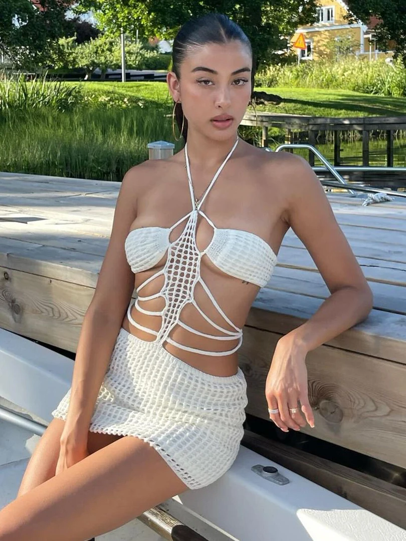 Women Sexy Beach Club dresses Crochet Sleeveless Lace Up Hollow See Through Cut Out Design Fashion Slim Mini Dress Summer 2023
Women Sexy Beach Club dresses Crochet Sleeveless Lace Up Hollow See Through Cut Out Design Fashion Slim Mini Dress Summer 2023
